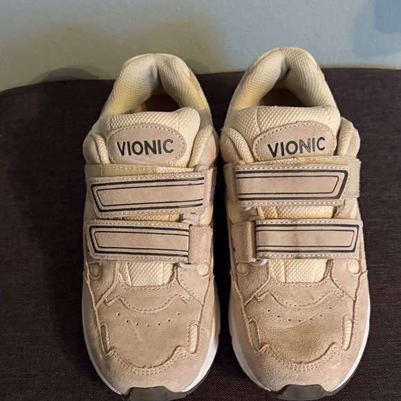 Vionic Shoes - Vionic women’s Beige Velcro Sneakers